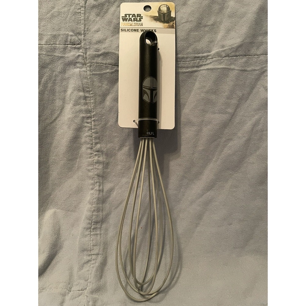 NEW Star Wars The Mandalorian Large Silicone Whisk - Mandalorian Helmet